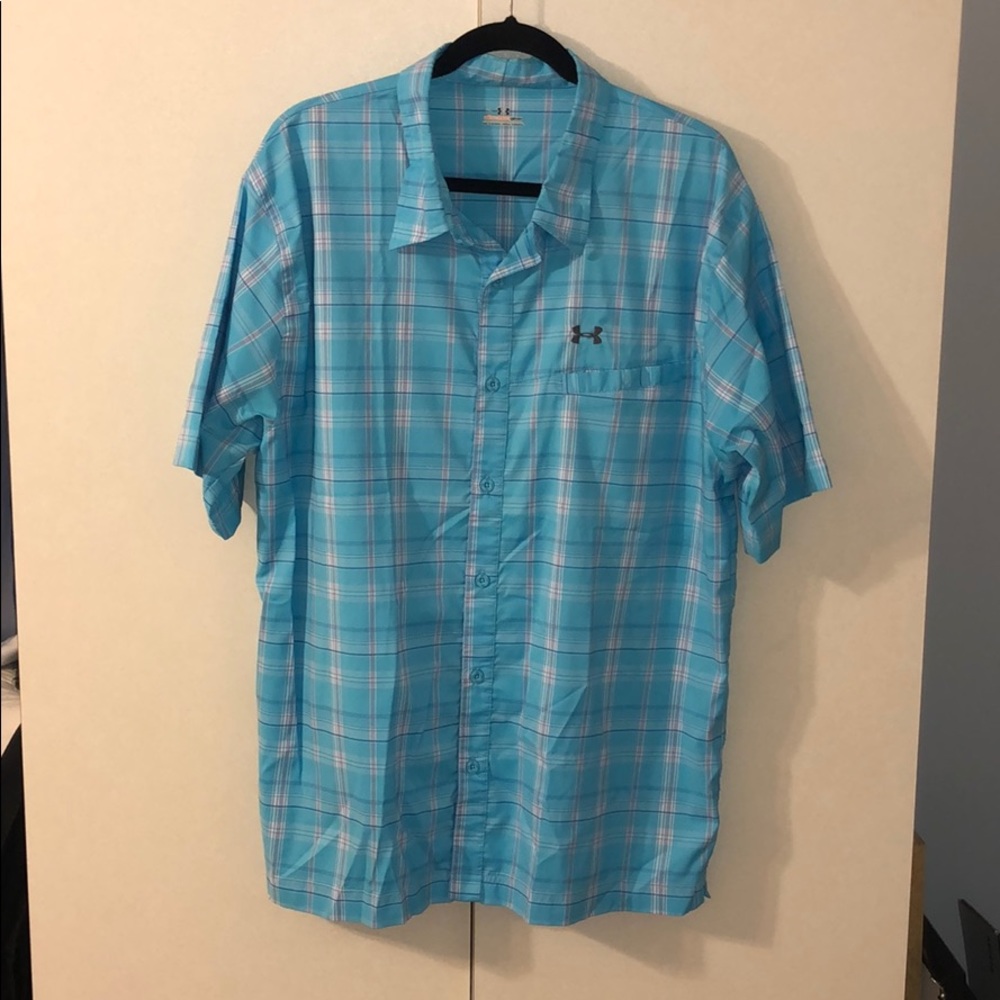 Mens UA Blue Plaid Short Sleeve Button Up- XL